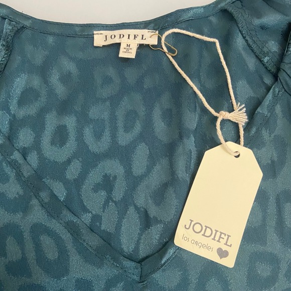 JODIFL Women's Large Leopard Print Blouse Top Long Sleeve V Neck Emerald NEW - Picture 5 of 9